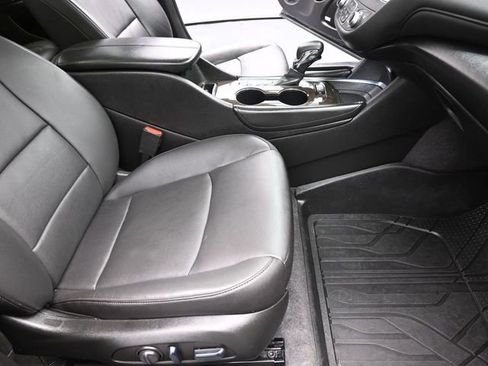 Used 2024 Chevrolet Malibu LT image 25