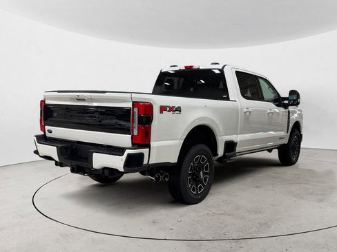 New 2026 Ford F250 Platinum w/ FX4 Off-Road Package AWD/4WD image 5
