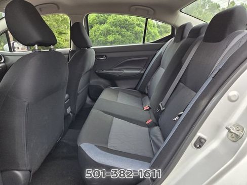 Used 2025 Nissan Versa SV FWD image 11
