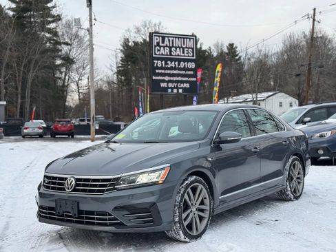 Used 2017 Volkswagen Passat 1.8T R-Line w/ R-Line Lighting Package image 1