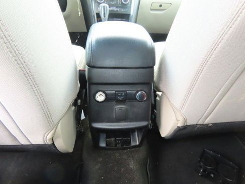 Used 2018 Ford Explorer FWD image 20