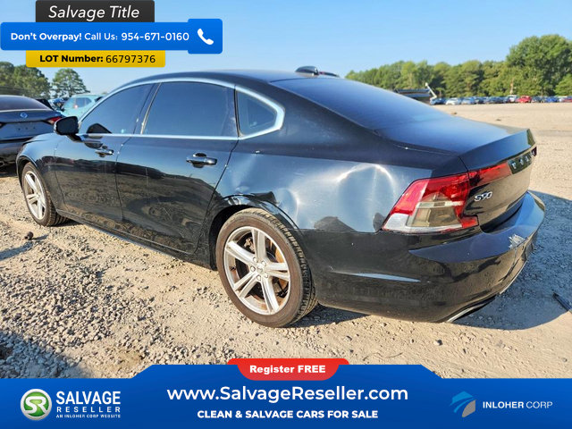 Used 2019 Volvo S90 T5 Momentum FWD image 3