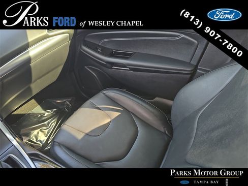 Certified 2018 Ford Edge Titanium w/ Technology Package image 14