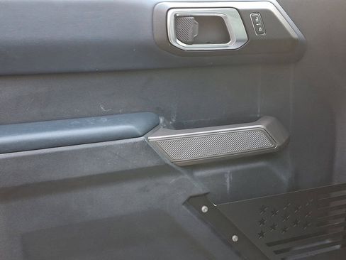 Used 2021 Ford Bronco Outer Banks image 13