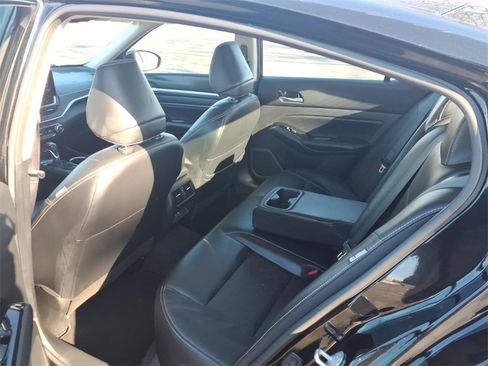 Used 2023 Nissan Altima 2.5 SL image 27