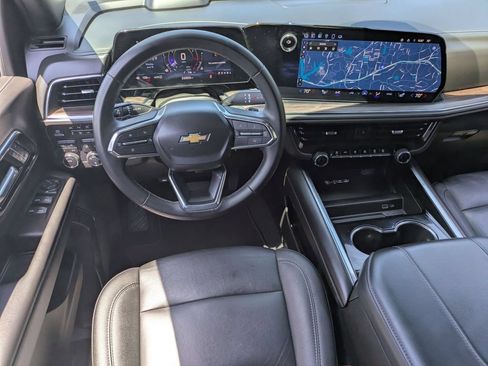 Used 2025 Chevrolet Tahoe LT AWD/4WD image 23