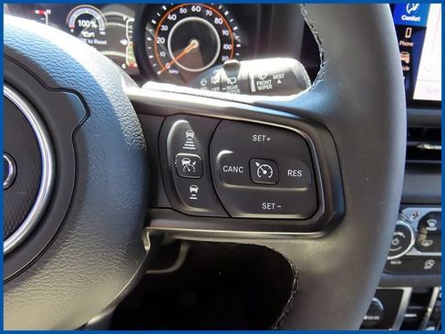 Certified 2025 Jeep Wrangler Unlimited Sport AWD/4WD image 16