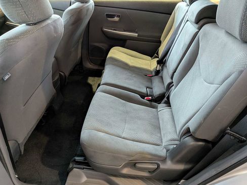 Used 2014 Toyota Prius V Two image 17