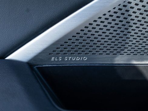 Certified 2023 Acura MDX SH-AWD w/ Technology Package image 28