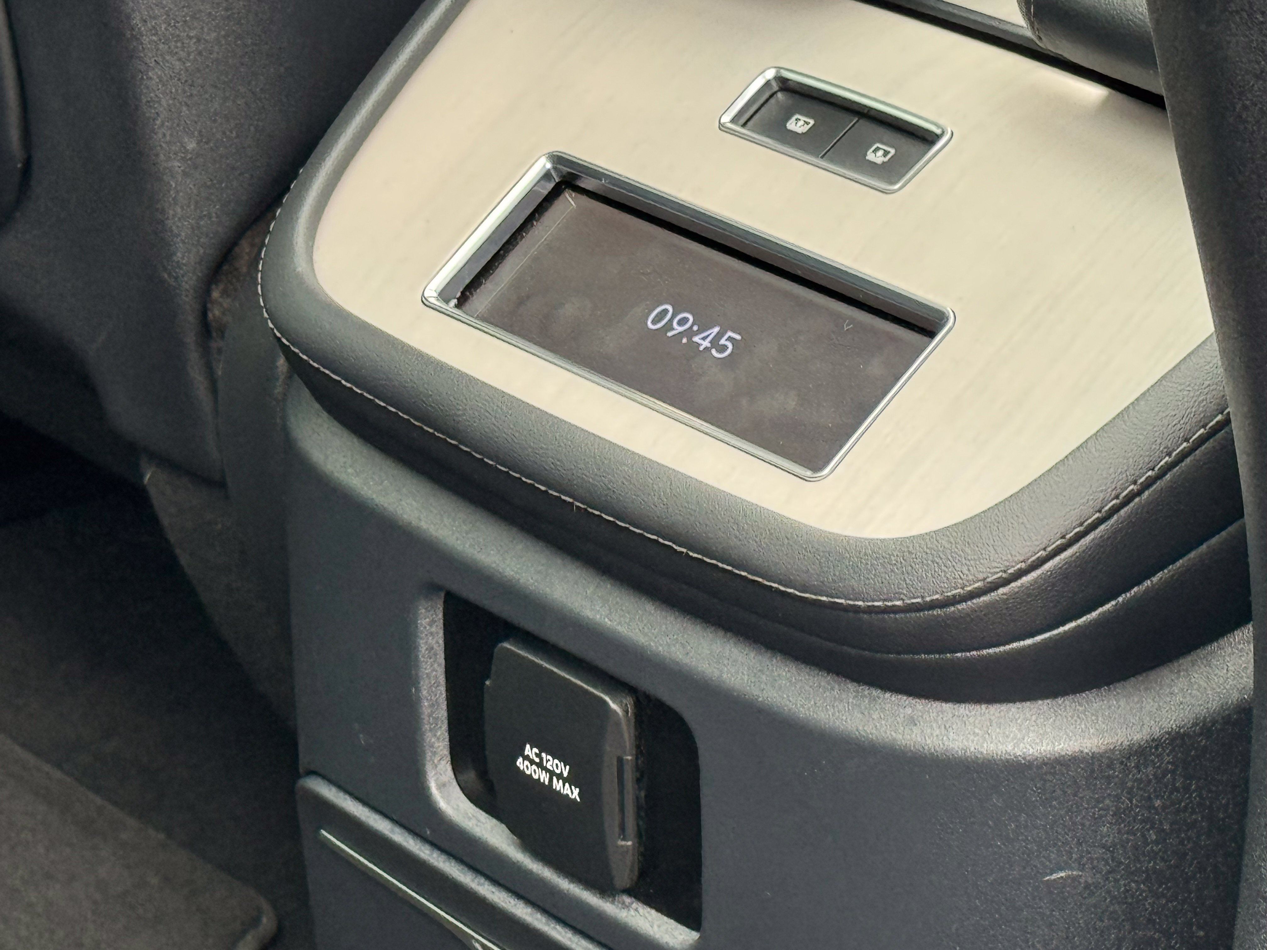 Used 2025 Lincoln Navigator L Reserve AWD/4WD image 21