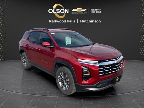 Used 2025 Chevrolet Equinox LT w/ Convenience Package II image 7