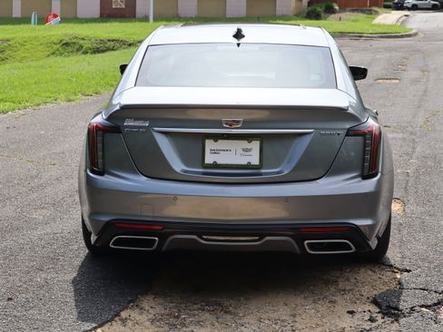 Used 2021 Cadillac CT5 Sport RWD image 6