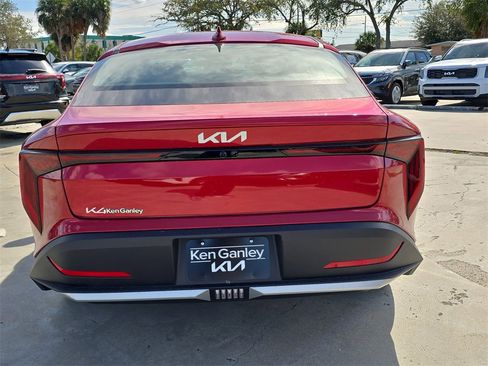New 2026 Kia K4 EX image 7