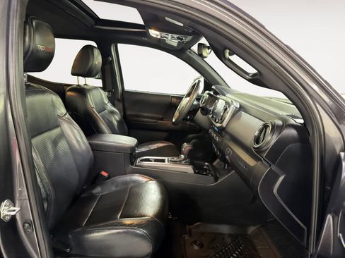 Used 2020 Toyota Tacoma TRD Pro image 19