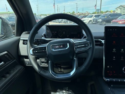 New 2026 GMC Sierra EV Elevation w/ Premium Package AWD/4WD image 33