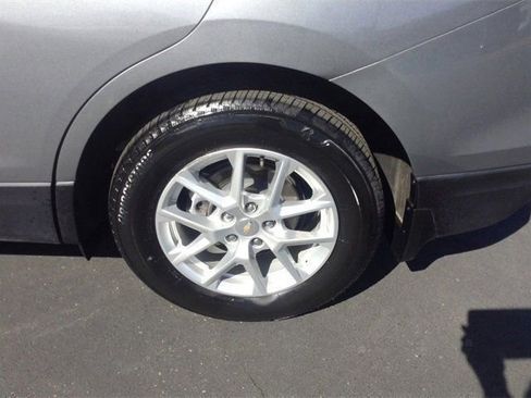 Used 2023 Chevrolet Equinox LT w/ LPO, Floor Liner Package image 27