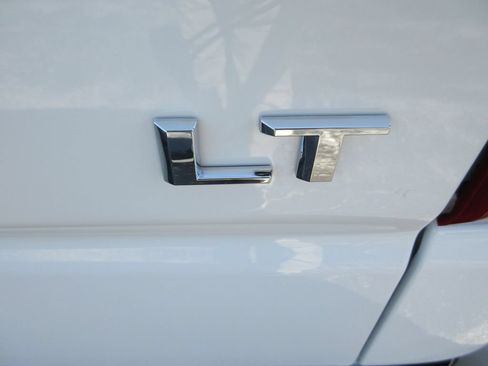 New 2026 Chevrolet Silverado 1500 LT w/ Z71 Off-Road Package AWD/4WD image 12