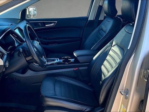 Used 2018 Ford Edge SEL w/ Equipment Group 201A AWD/4WD image 20