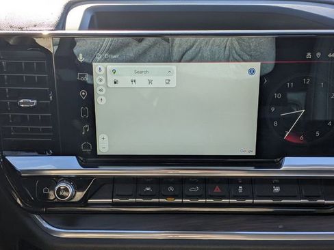 Used 2025 GMC Sierra 1500 SLT image 27