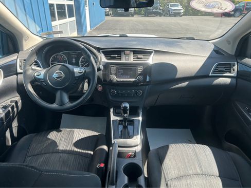 Used 2017 Nissan Sentra SV w/ Protection Package image 9