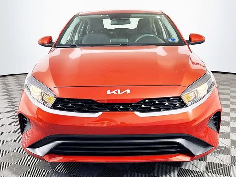 Used 2023 Kia Forte LXS FWD image 2