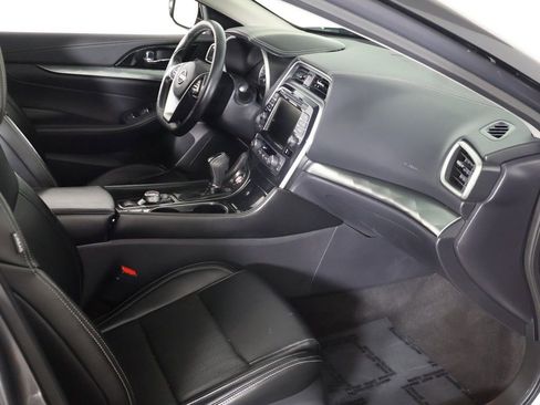 Used 2023 Nissan Maxima SV w/ Floor Mat Group FWD image 23