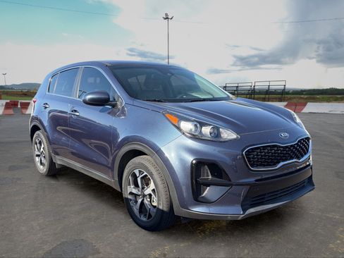 Certified 2021 Kia Sportage LX FWD image 2