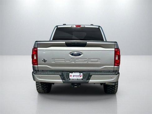 Used 2021 Ford F150 XLT w/ Equipment Group 301A Mid image 6