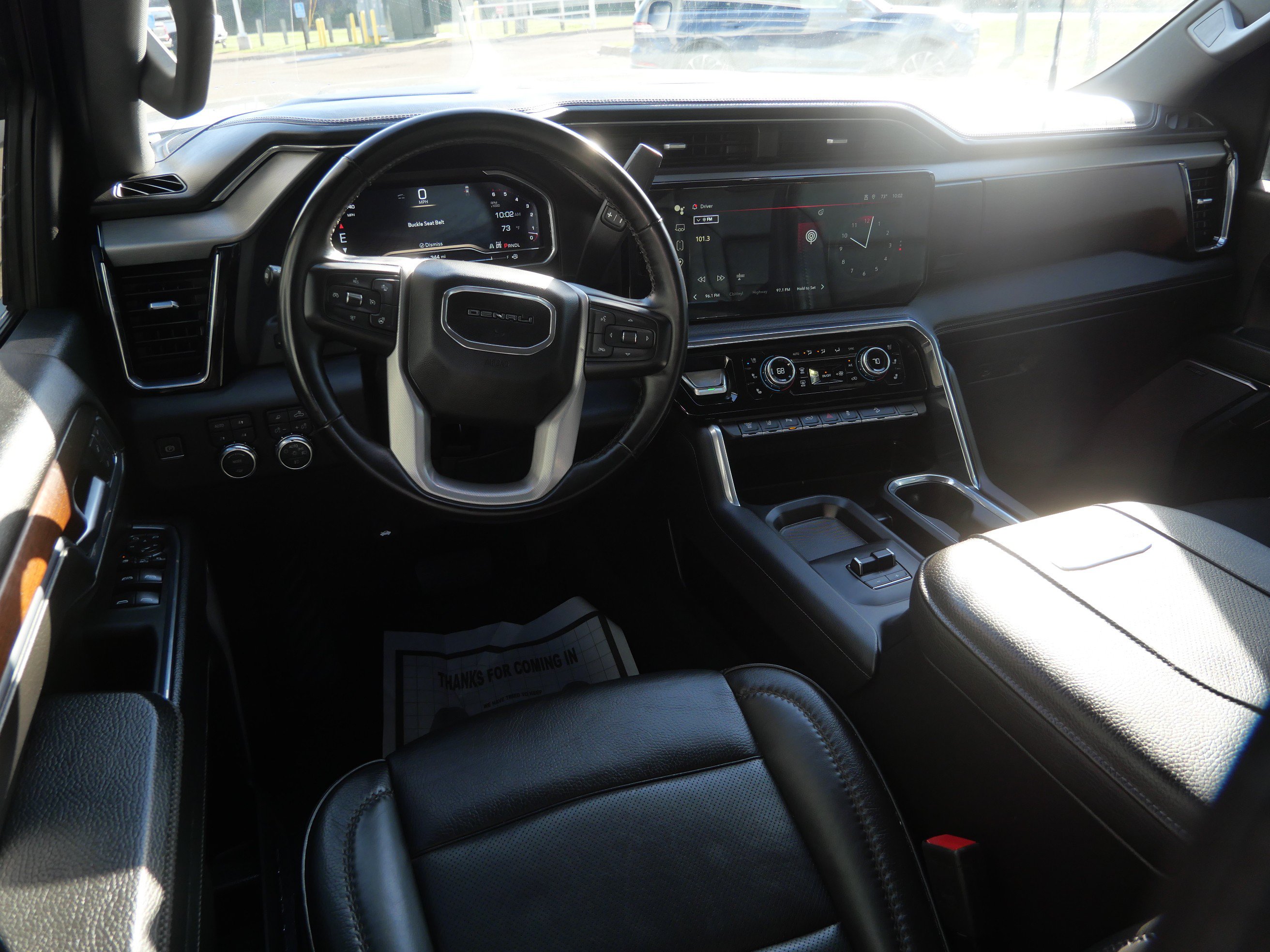 Used 2024 GMC Sierra 3500 Denali w/ Denali Reserve Package AWD/4WD image 9