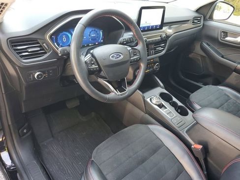 Used 2021 Ford Escape SEL w/ SEL Stealth AWD Package image 25
