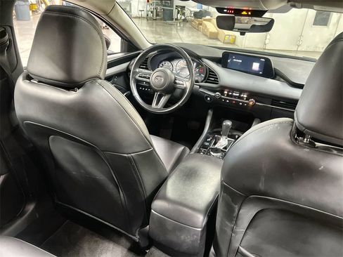 Used 2022 MAZDA MAZDA3 s image 19