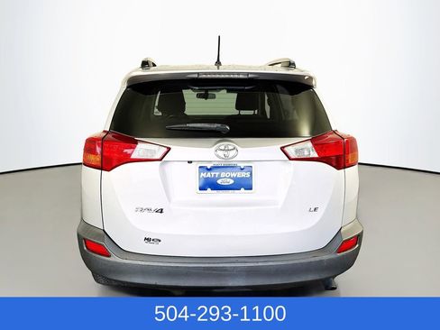 Used 2015 Toyota RAV4 LE FWD image 7