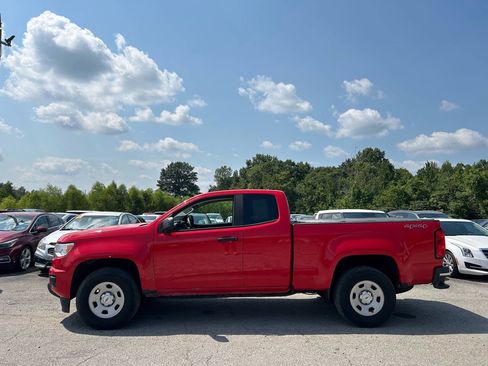 Used 2017 Chevrolet Colorado W/T w/ WT Convenience Package image 3