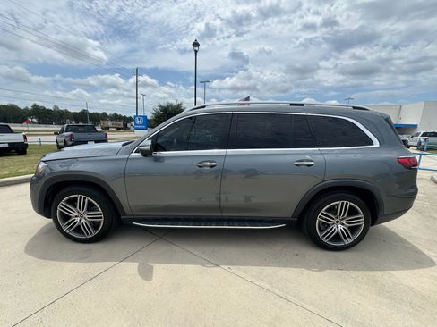 Used 2023 Mercedes-Benz GLS 450 4MATIC image 5