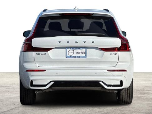 Used 2026 Volvo XC60 B5 Plus w/ Climate Package AWD/4WD image 8