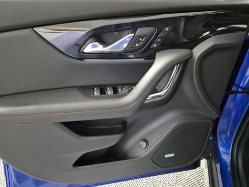 Used 2019 Chevrolet Blazer RS AWD/4WD image 13