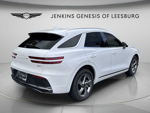 Used 2026 Genesis GV70 2.5T Advanced AWD/4WD image 3