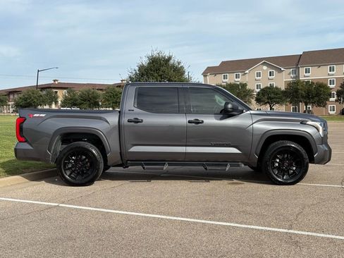 Used 2023 Toyota Tundra SR5 image 5