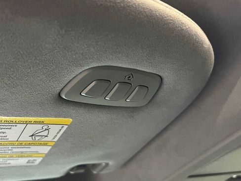 Used 2022 Ford F150 Limited image 28