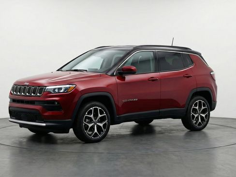 Used 2025 Jeep Compass Limited AWD/4WD image 3
