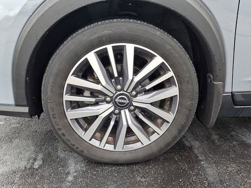 Used 2023 Nissan Kicks SV FWD image 10