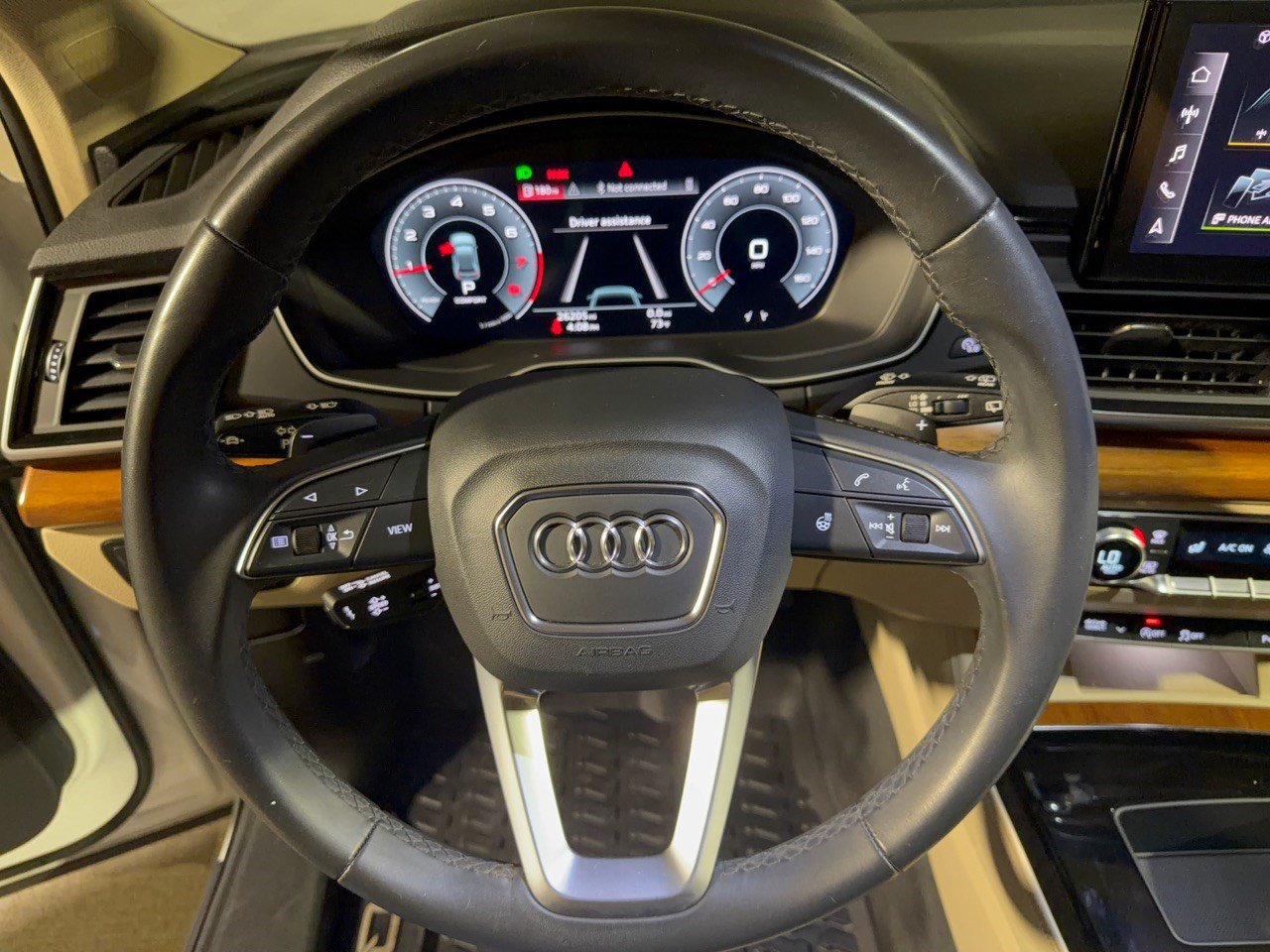 Certified 2023 Audi Q5 2.0T Premium Plus w/ Premium Plus Package AWD/4WD image 10