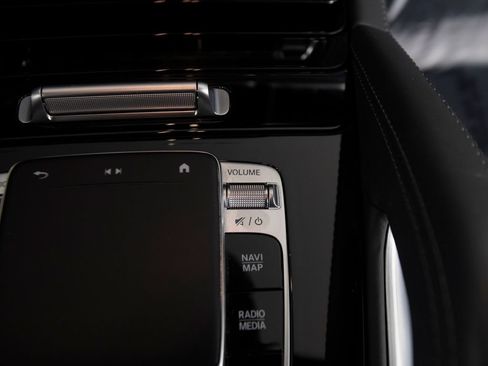 Used 2022 Mercedes-Benz GLS 63 AMG 4MATIC image 26