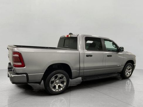 Used 2023 RAM 1500 Big Horn AWD/4WD image 3