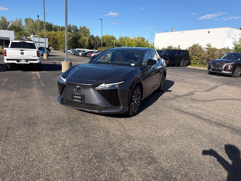 Used 2026 Lexus RZ 350e 2WD w/ Technology Package image 6