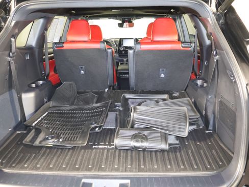 Used 2021 Toyota Highlander XSE image 52