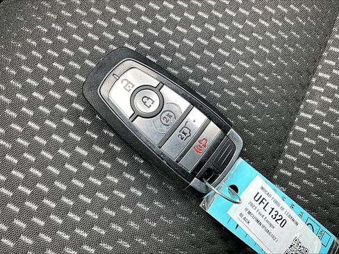 Used 2023 Ford Escape ST-Line image 11