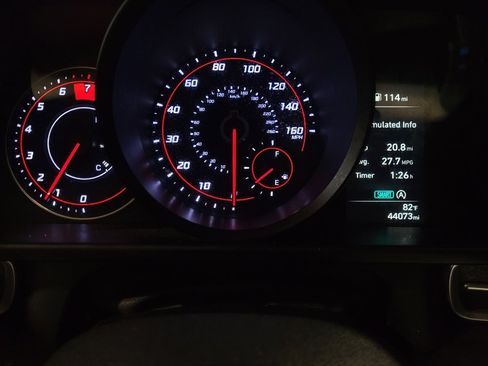 Used 2022 Hyundai Elantra SE FWD image 23