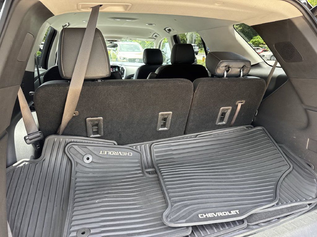 Used 2019 Chevrolet Traverse LT FWD image 57