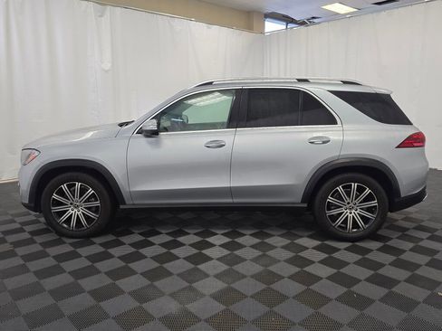 Used 2025 Mercedes-Benz GLE 350 4MATIC image 3